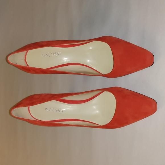 Nine West suede leather pumps size 10 - Picture 1 of 3